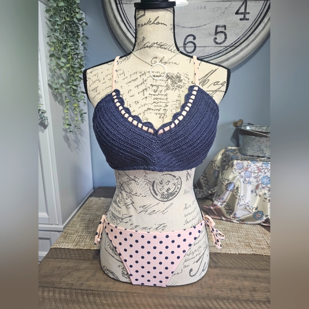 Xhilaration pink/blue bikini